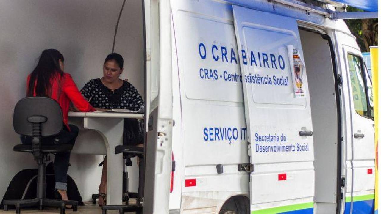 Cotia promove mutirão para regularização do CadÚnico e manutenção de programas sociais