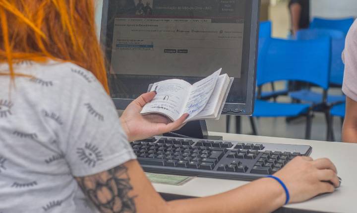 PAT Cotia tem processo seletivo para vagas em rede de supermercados