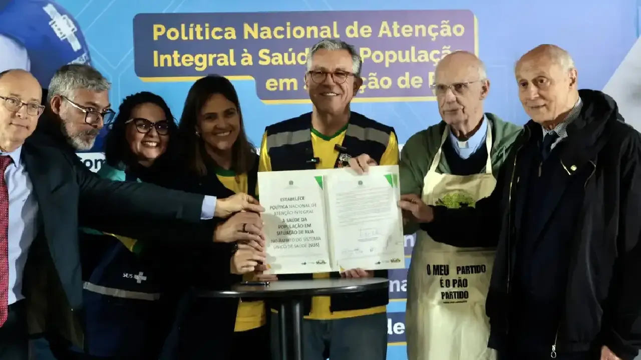 Saúde anuncia ampliação do atendimento à população em situação de rua